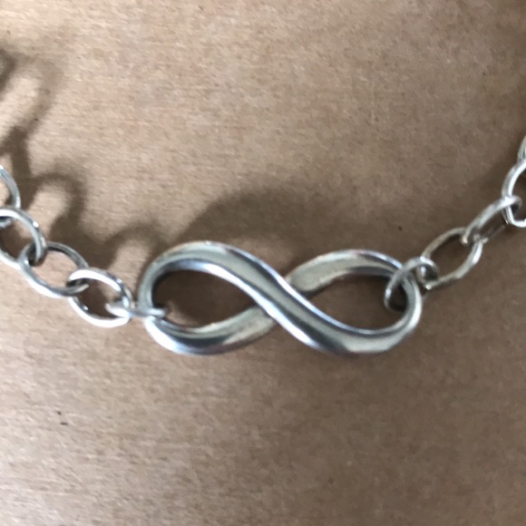 Tiffany & Co. Infinity Sterling Silver bracelet - Picture 3 of 7